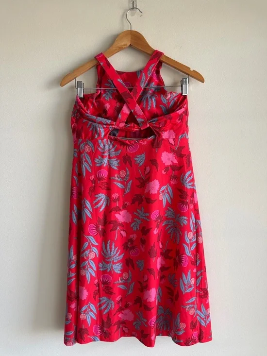 Patagonia Magnolia Spring Dress Womens Medium Red Floral Athleisure Built In Bra - Picture 4 of 12